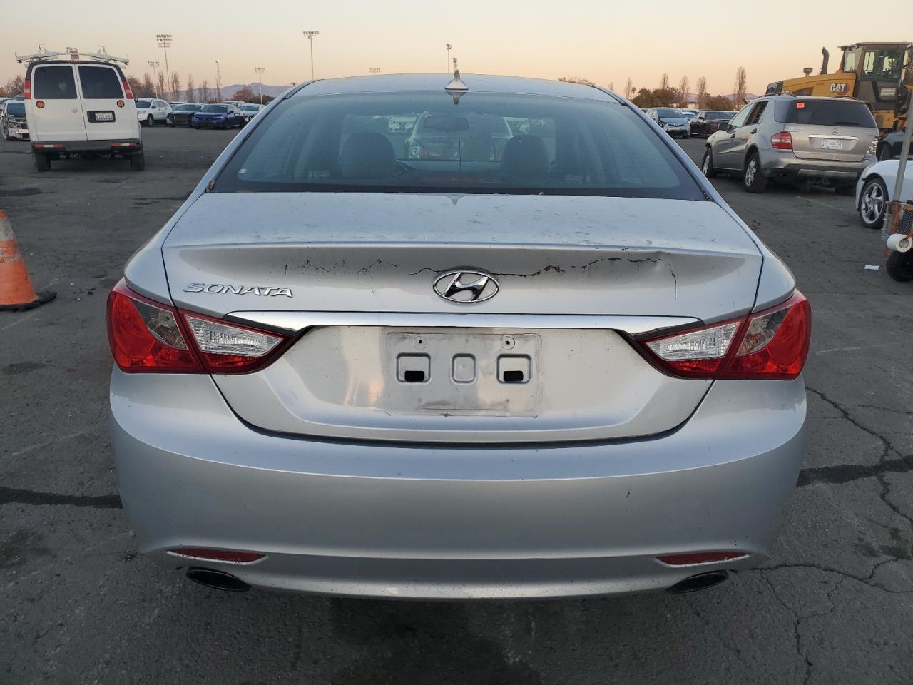 2012 Hyundai Sonata VIN 5NPEC4ACXCH373616 Copart auction photo, minor dent/scratches damage thumbnail 6