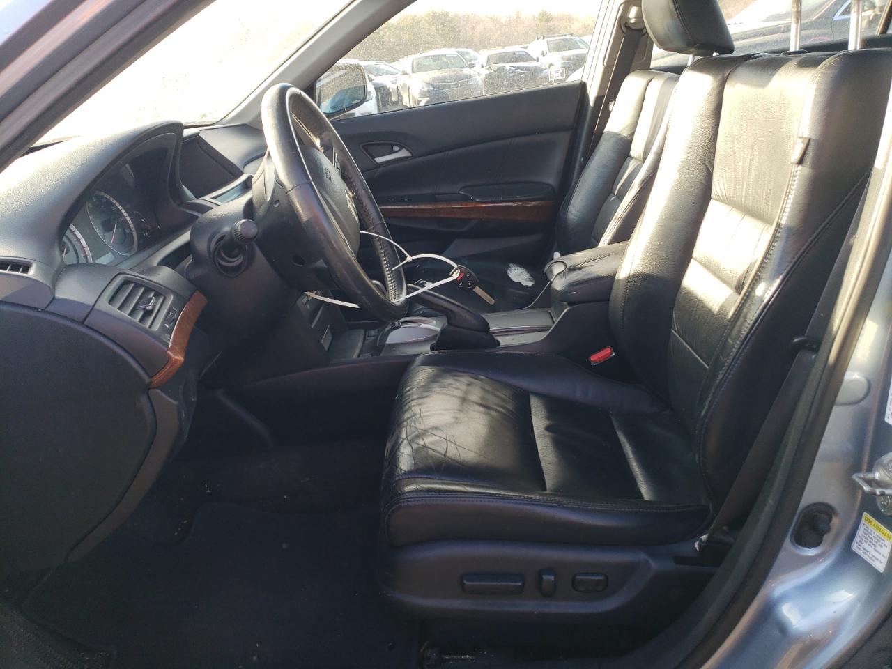 2011 Honda Accord VIN 1HGCP2F88BA122587 Copart auction photo, front end / minor dent/scratches damage thumbnail 7
