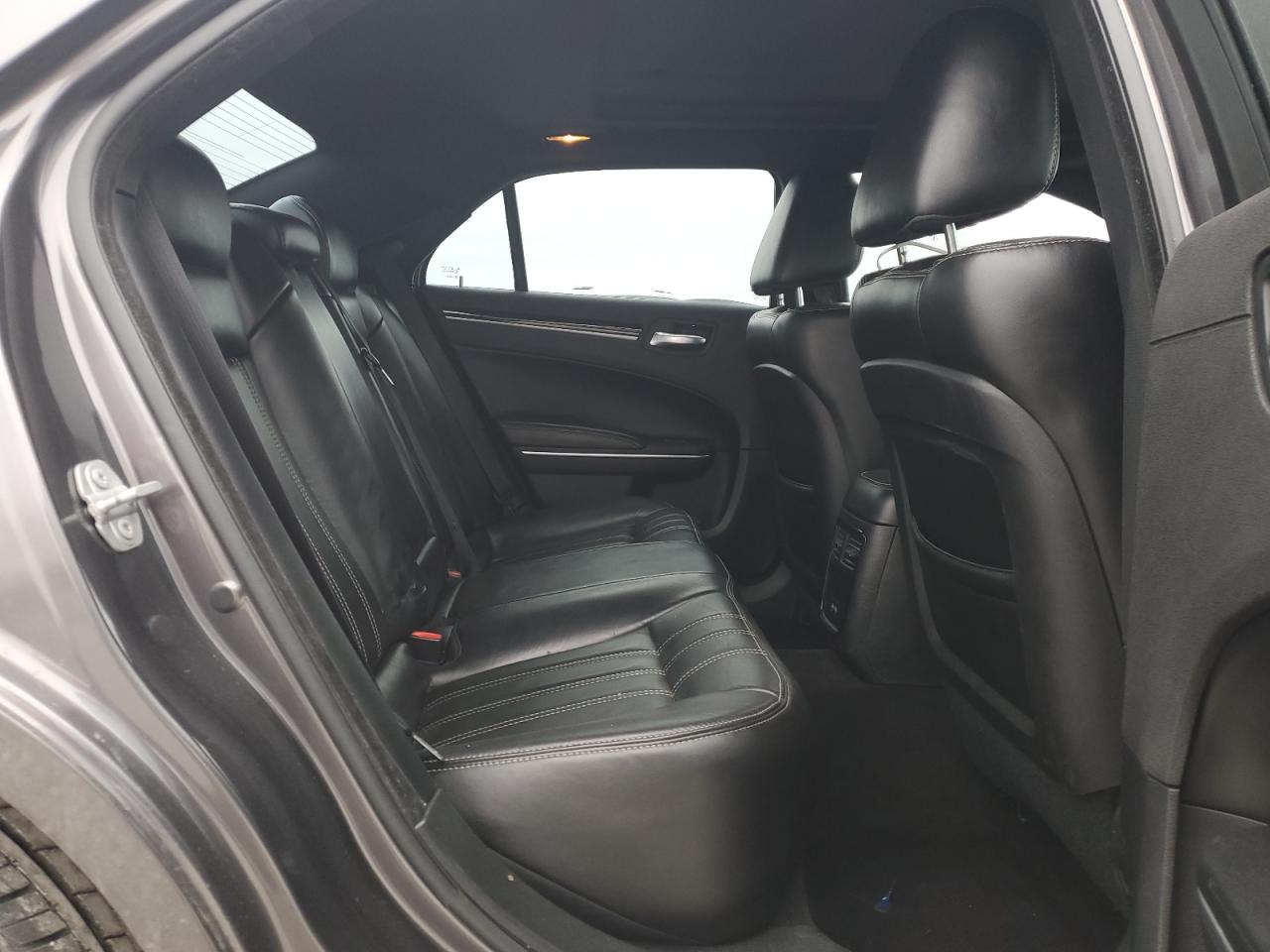 2018 Chrysler 300 VIN 2C3CCABG5JH293495 Copart auction photo, front end damage thumbnail 10