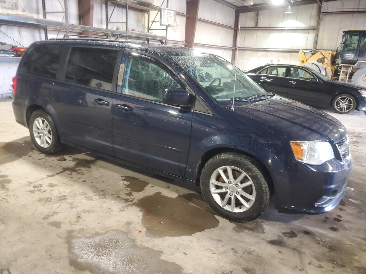 2016 Dodge Caravan VIN 2C4RDGCG6GR216884 Copart auction photo, undercarriage / minor dent/scratches damage thumbnail 4