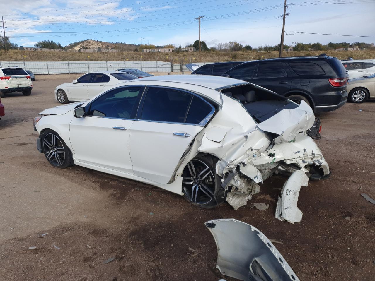 2017 Honda Accord VIN 1HGCR2F60HA104358 Copart auction photo, rear end / front end damage thumbnail 2