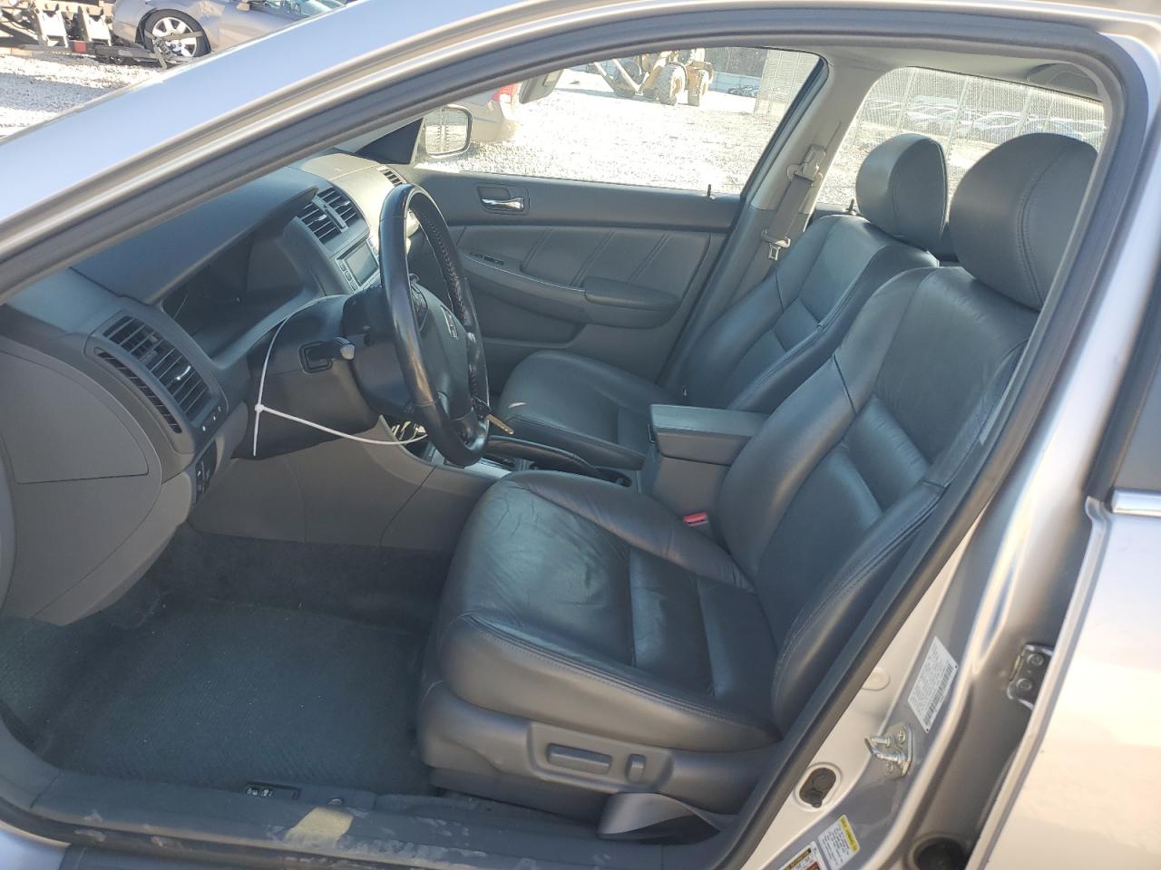 2007 Honda Accord VIN 1HGCM66547A099340 Copart auction photo, side / front end damage thumbnail 7