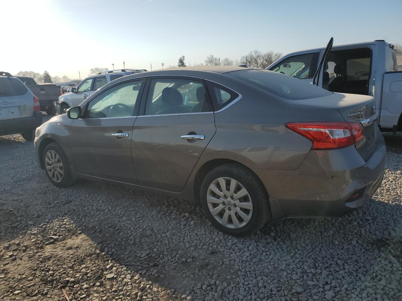 2017 Nissan Sentra VIN 3N1AB7AP4HY227487 Copart auction photo, mechanical damage thumbnail 2