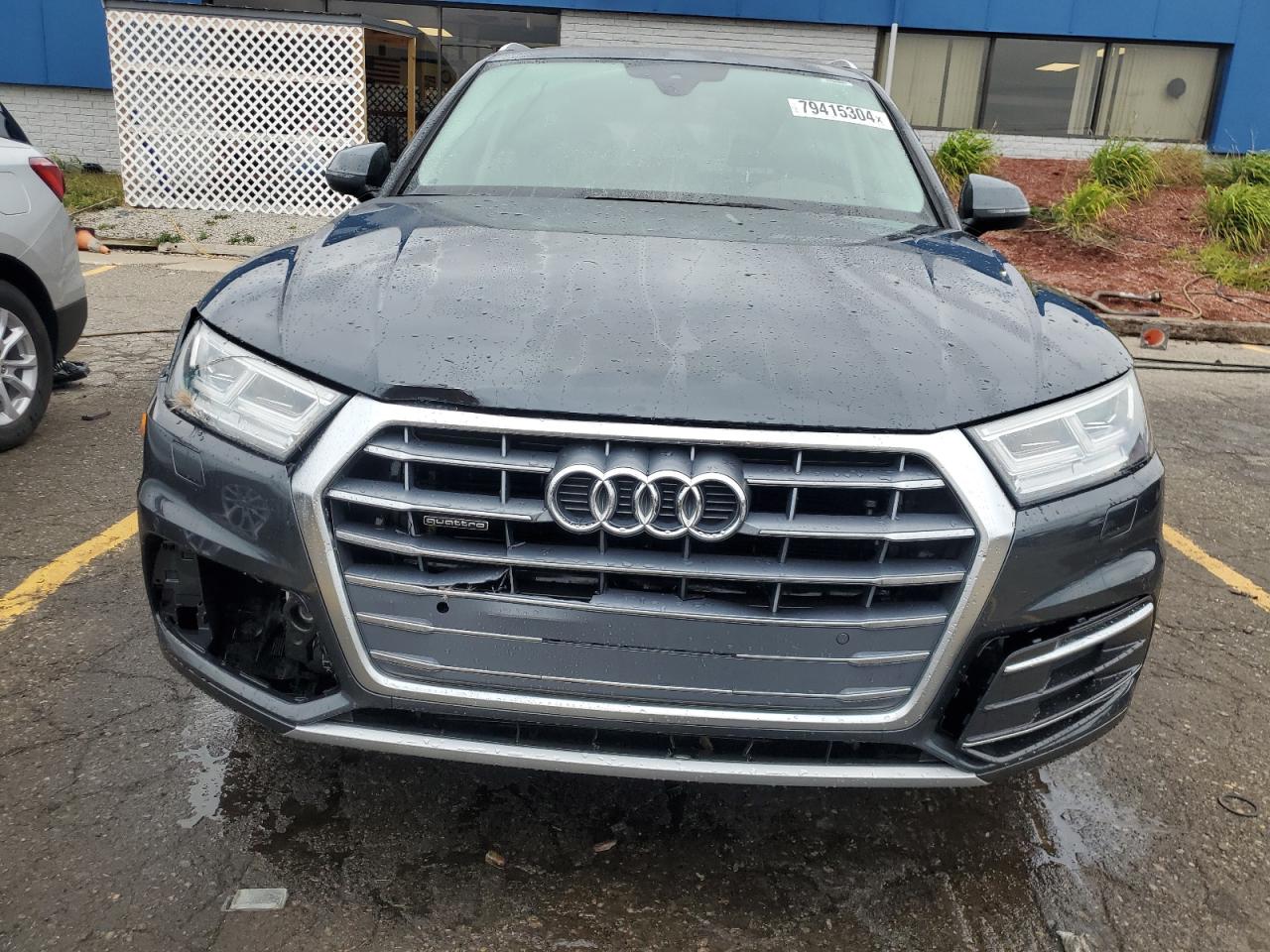 2018 Audi Q5 VIN WA1BNAFY7J2199206 Copart auction photo, front end damage thumbnail 5