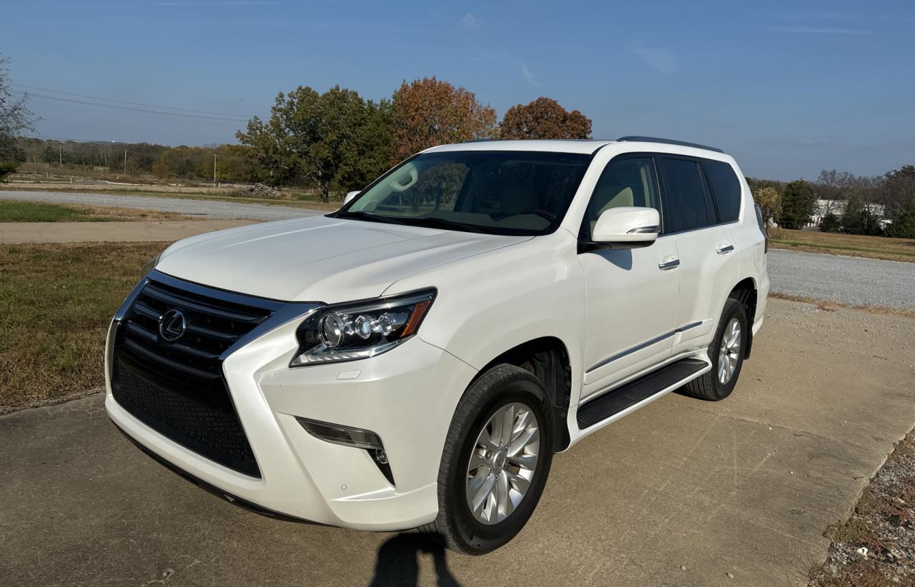 2014 Lexus GX VIN JTJBM7FX2E5078426 Copart auction photo, minor dent/scratches / normal wear damage thumbnail 2