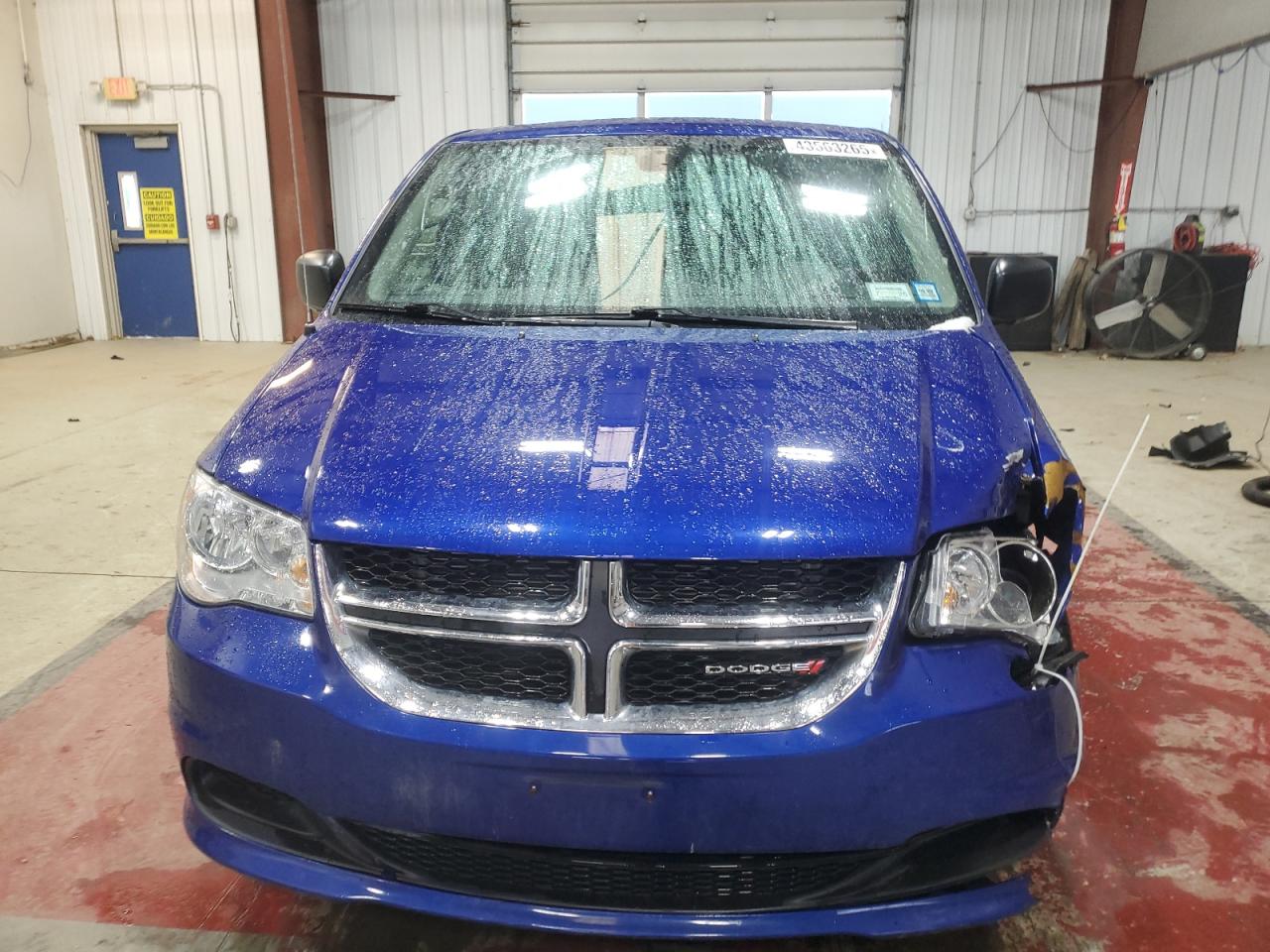 2019 Dodge Caravan VIN 2C4RDGBG8KR718905 Copart auction photo, front end / side damage thumbnail 5