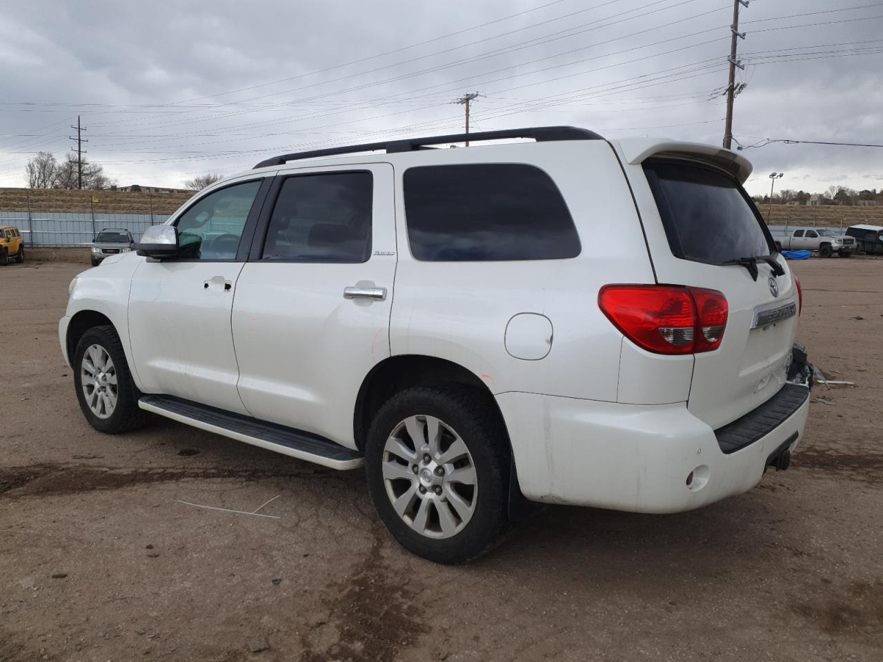2014 Toyota Sequoia VIN 5TDDW5G14ES104393 Copart auction photo, rear end / front end damage thumbnail 2