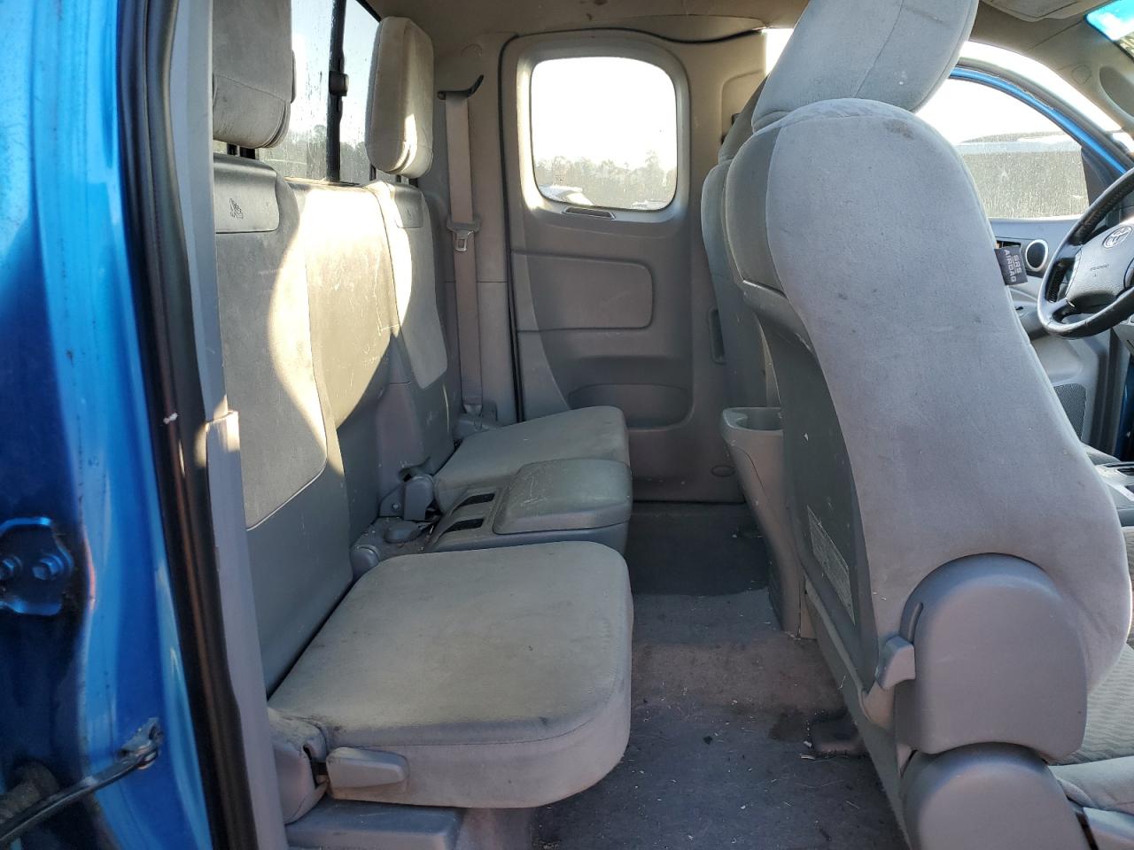 2011 Toyota Tacoma VIN 5TFTU4GN6BX002842 Copart auction photo, minor dent/scratches damage thumbnail 10
