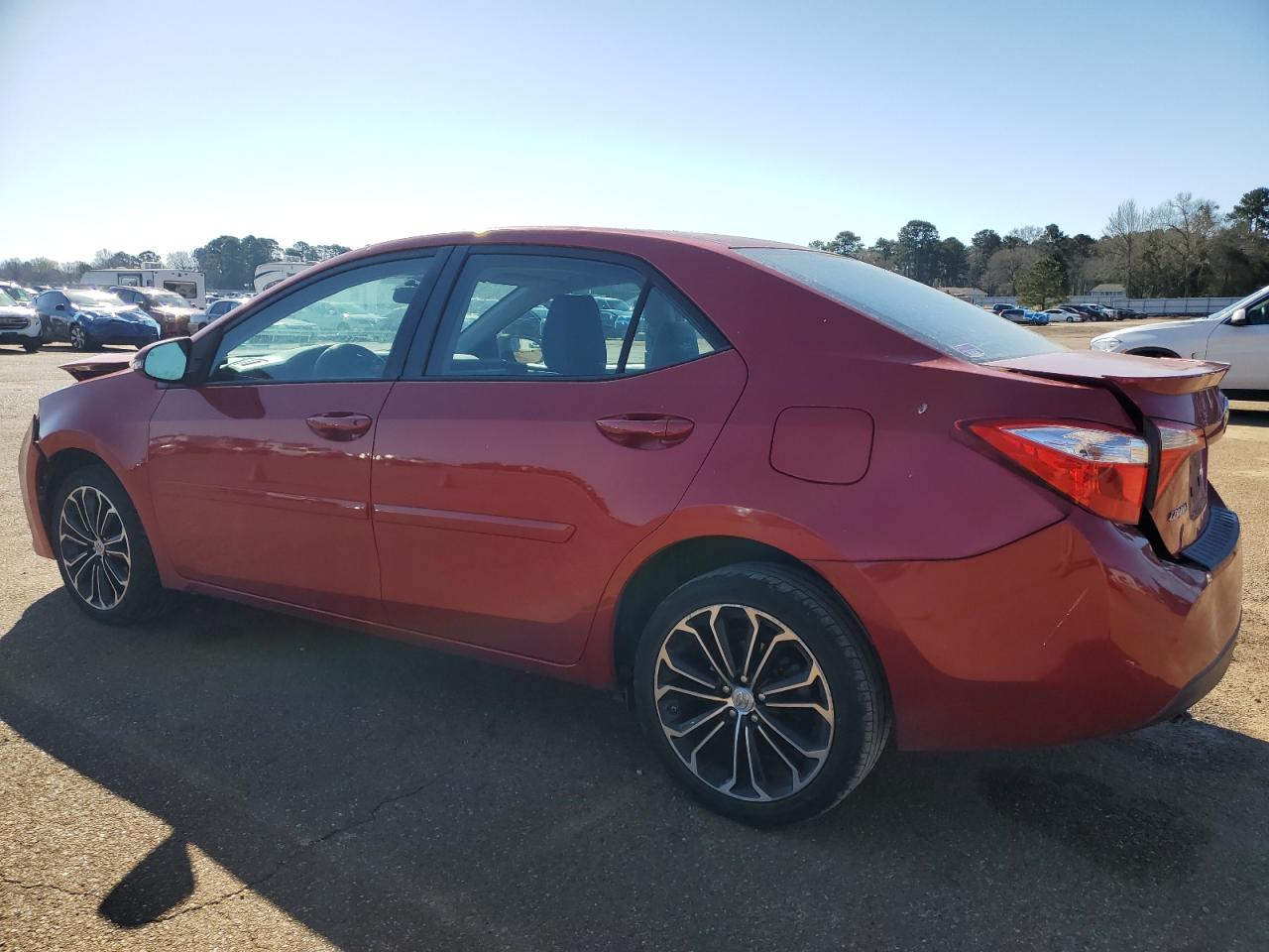 2015 Toyota Corolla VIN 5YFBURHE0FP356545 Copart auction photo, front end / rear end damage thumbnail 2