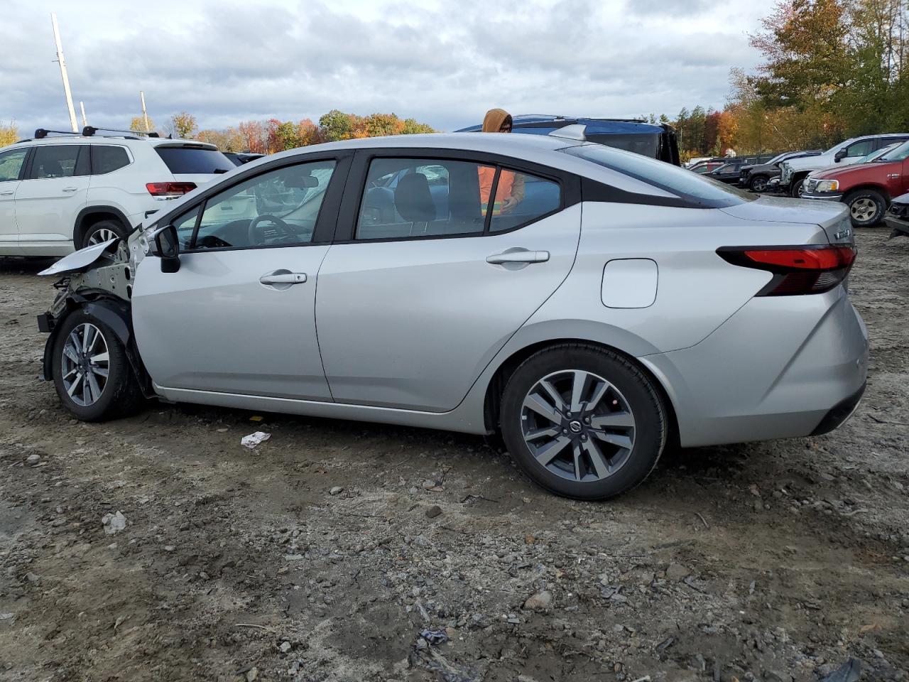 2020 Nissan Versa VIN 3N1CN8EVXLL841366 Copart auction photo, front end damage thumbnail 2