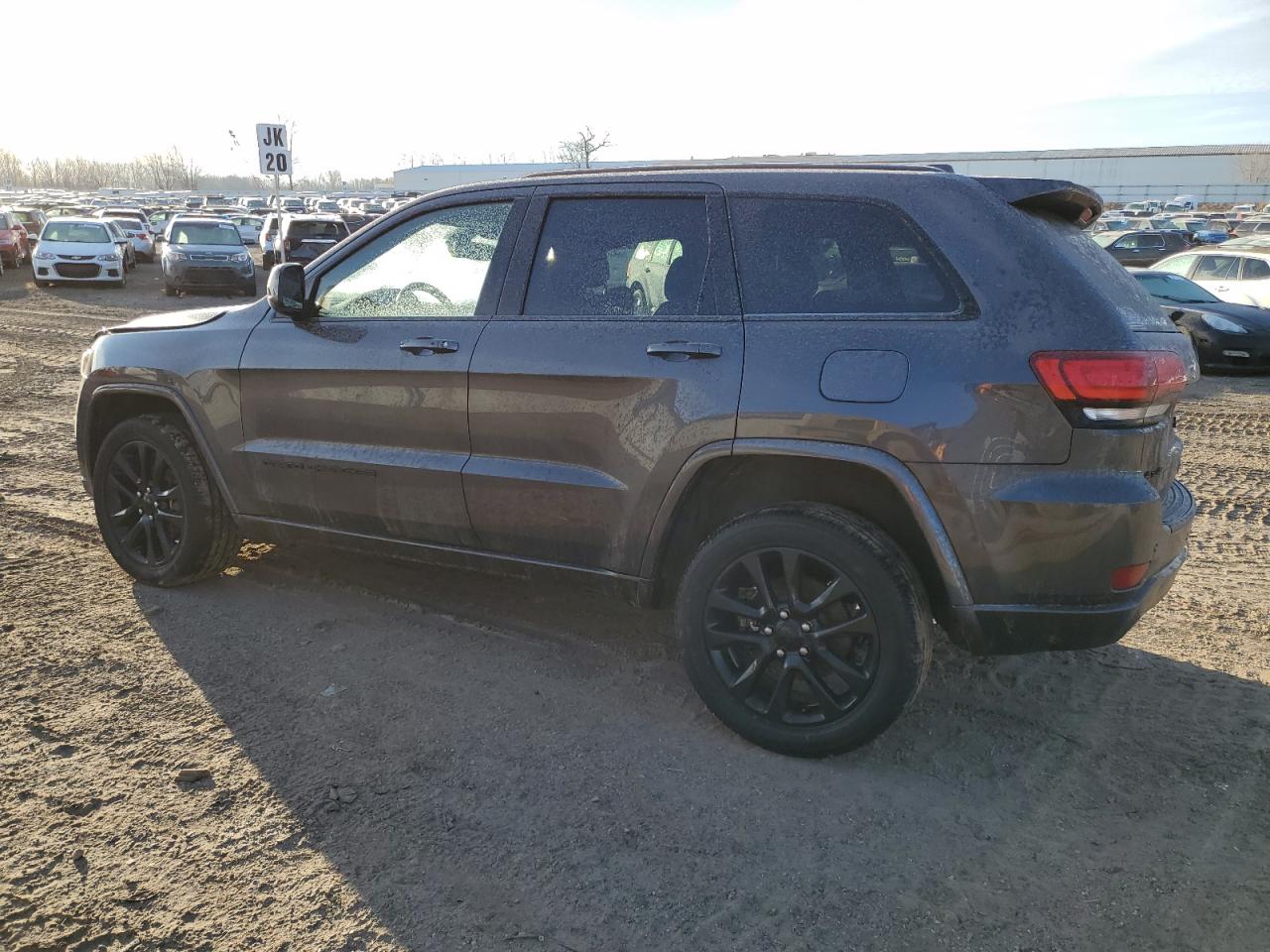 2020 Jeep Grand Cherokee VIN 1C4RJFAG5LC328195 Copart auction photo, front end / minor dent/scratches damage thumbnail 2
