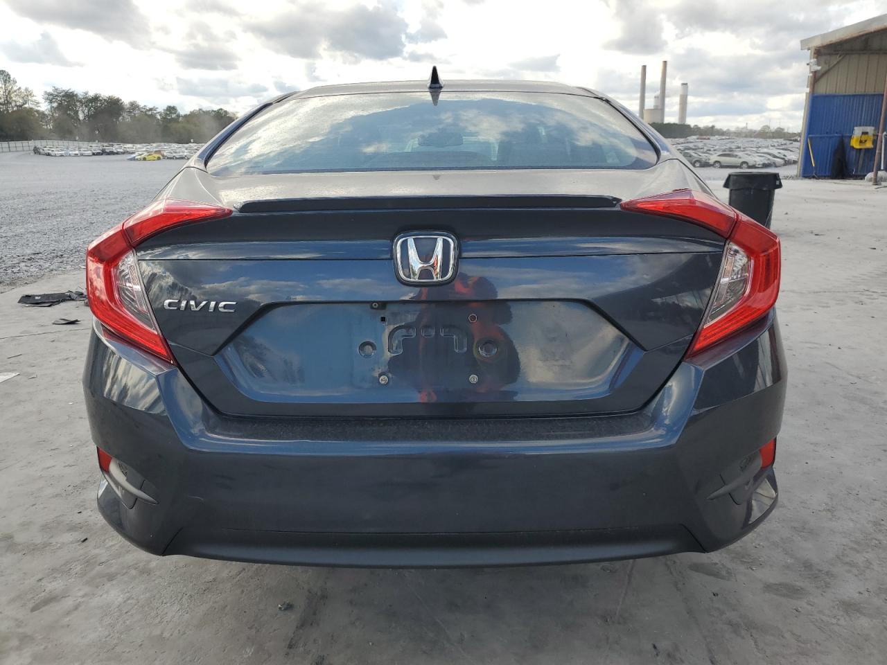 2016 Honda Civic VIN 19XFC1F73GE019400 Copart auction photo, side / minor dent/scratches damage thumbnail 6