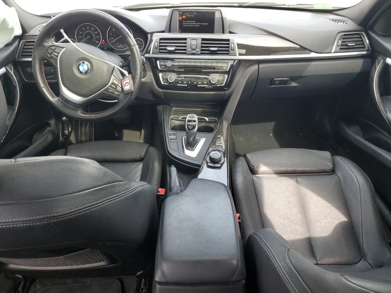 2016 BMW 3er VIN WBA8E9C56GK644887 Copart auction photo, rear end / side damage thumbnail 8