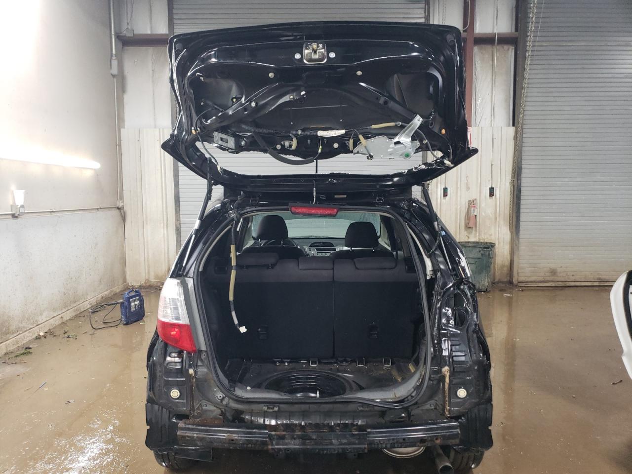 2012 Honda Fit VIN JHMGE8H37CC030403 Copart auction photo, rear end damage thumbnail 6