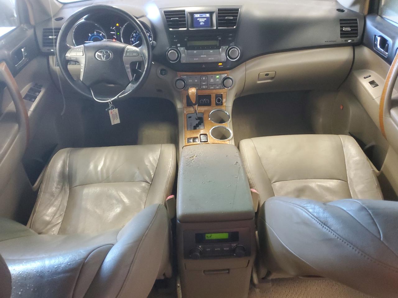 2008 Toyota Highlander VIN JTEEW44AX82004521 Copart auction photo, front end damage thumbnail 8