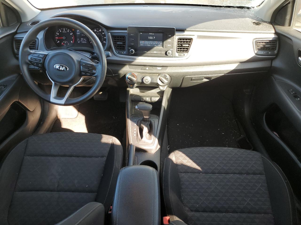 2018 KIA Rio VIN 3KPA25AB2JE090398 Copart auction photo, top/roof damage thumbnail 8