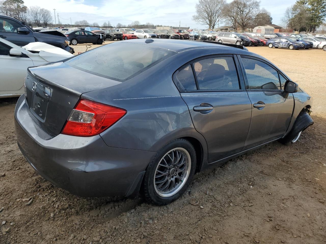 2012 Honda Civic VIN 19XFB2F92CE036158 Copart auction photo, front end / side damage thumbnail 3