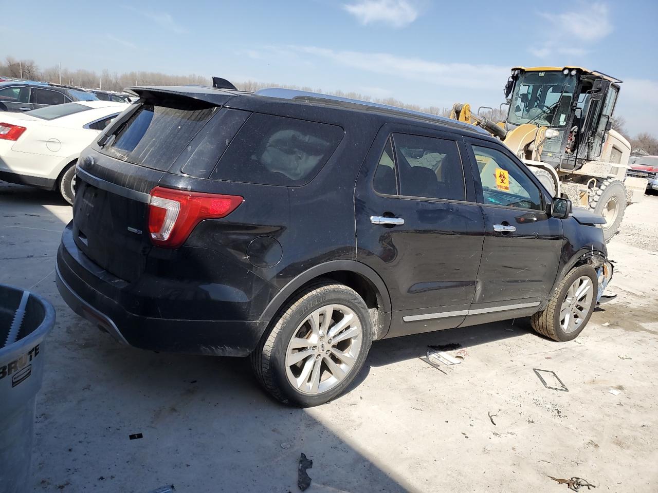 2016 Ford Explorer VIN 1FM5K8F85GGA79299 Copart auction photo, front end damage thumbnail 3