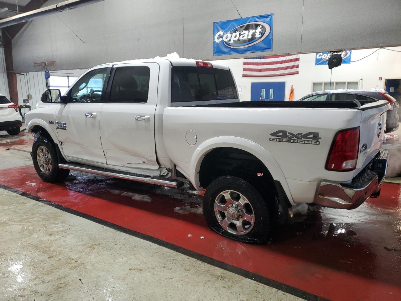 2017 RAM 2500 VIN 3C6UR5DJ7HG686186 Copart auction photo, side damage thumbnail 2
