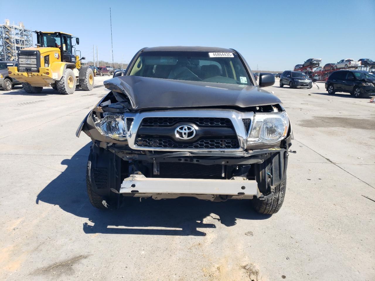 2011 Toyota Tacoma VIN 5TFJU4GNXBX011471 Copart auction photo, front end / rear end damage thumbnail 5