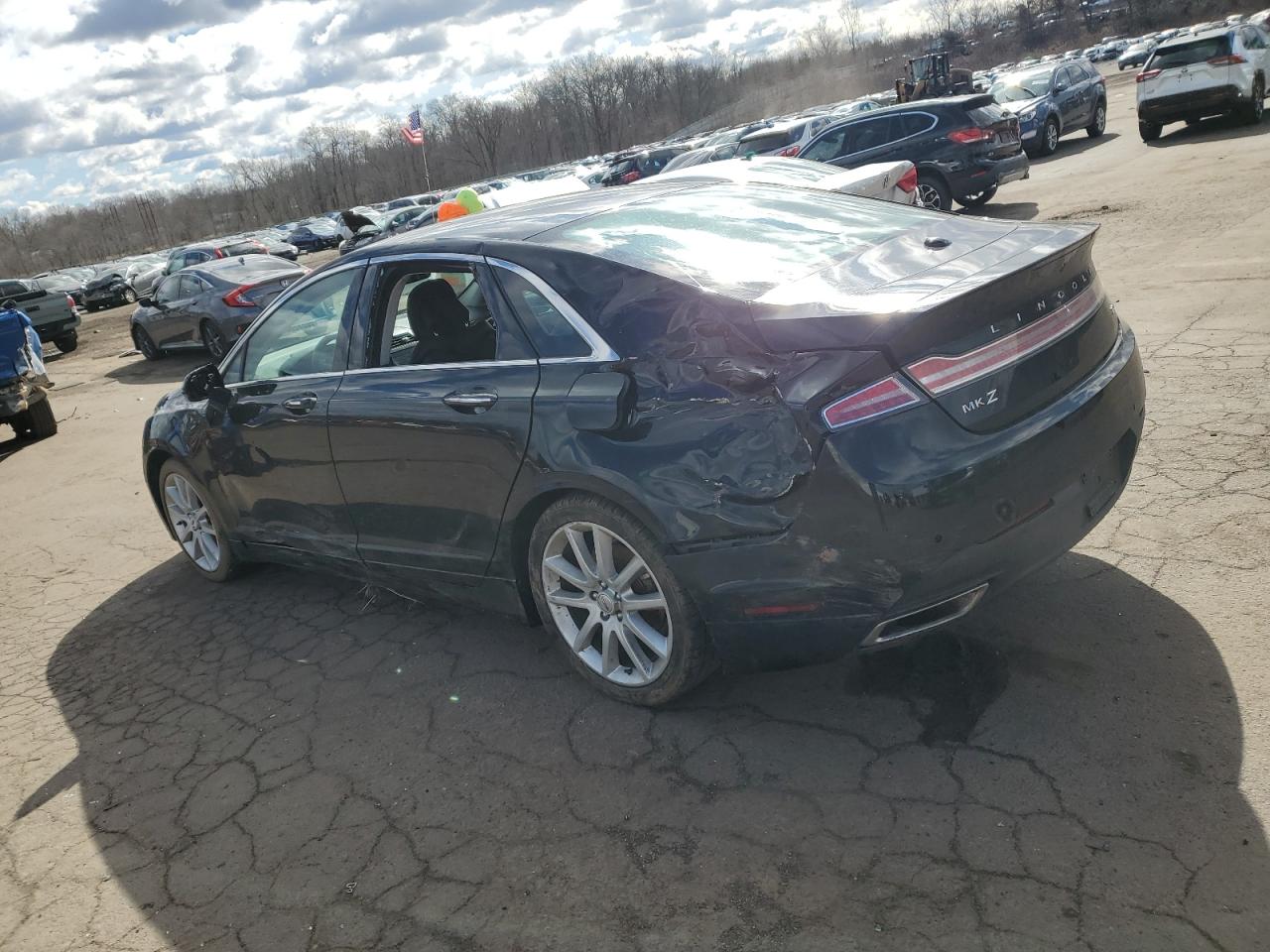 2016 Lincoln MKZ VIN 3LN6L2LU2GR634587 Copart auction photo, side / rear end damage thumbnail 2