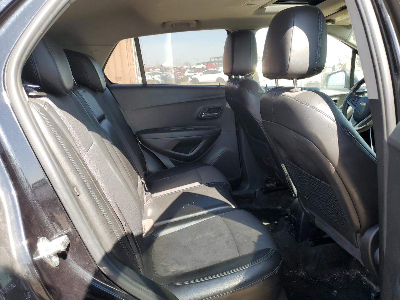 2016 Chevrolet Trax VIN KL7CJLSB2GB695541 Copart auction photo, front end / minor dent/scratches damage thumbnail 11