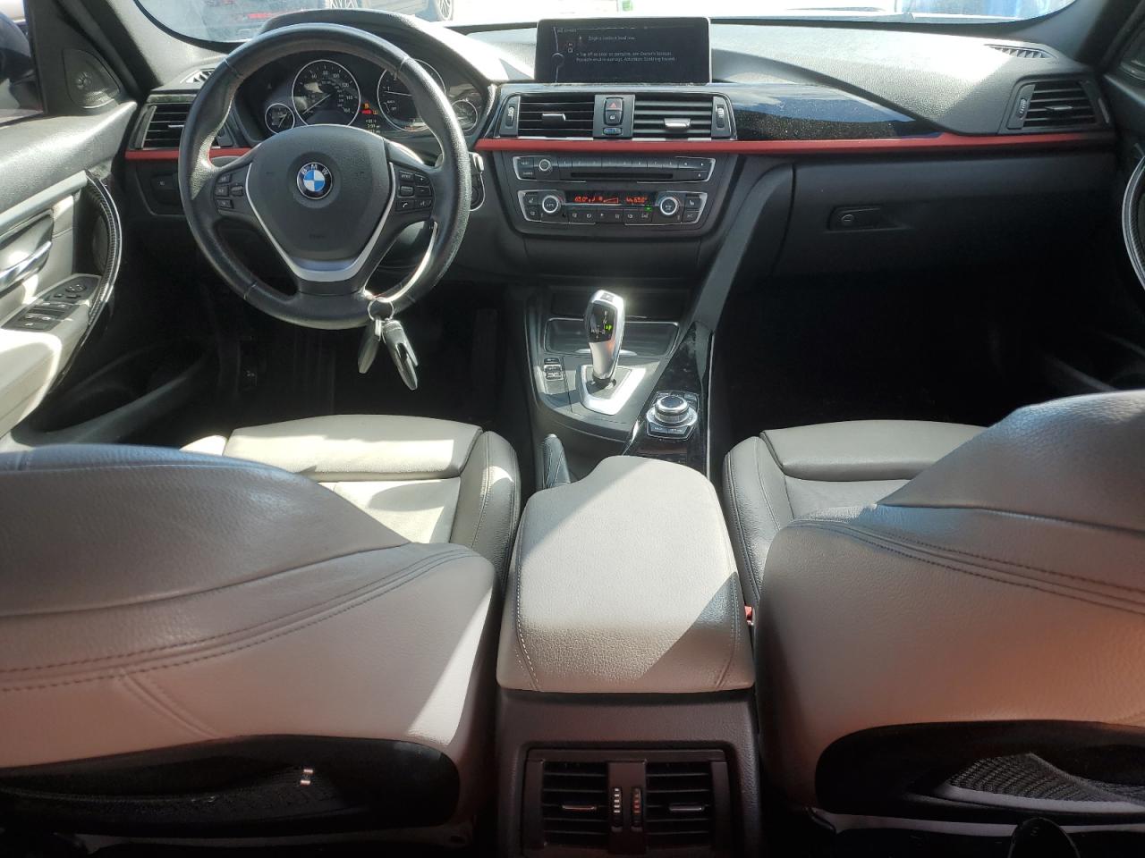 2013 BMW 3er VIN WBA3A5C57DF603834 Copart auction photo, side / front end damage thumbnail 8