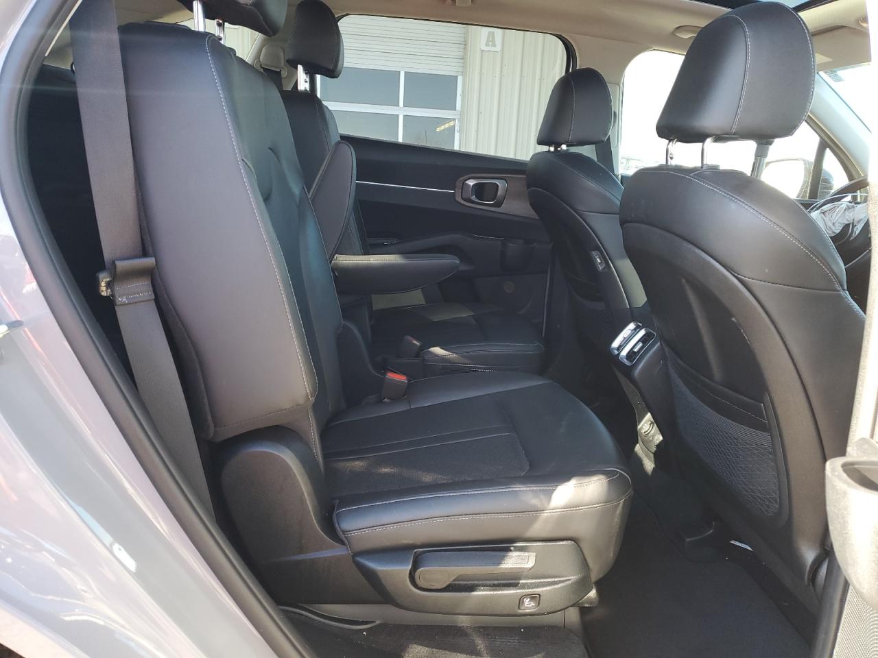 2022 KIA Sorento VIN 5XYRHDLF6NG157816 Copart auction photo, front end damage thumbnail 11