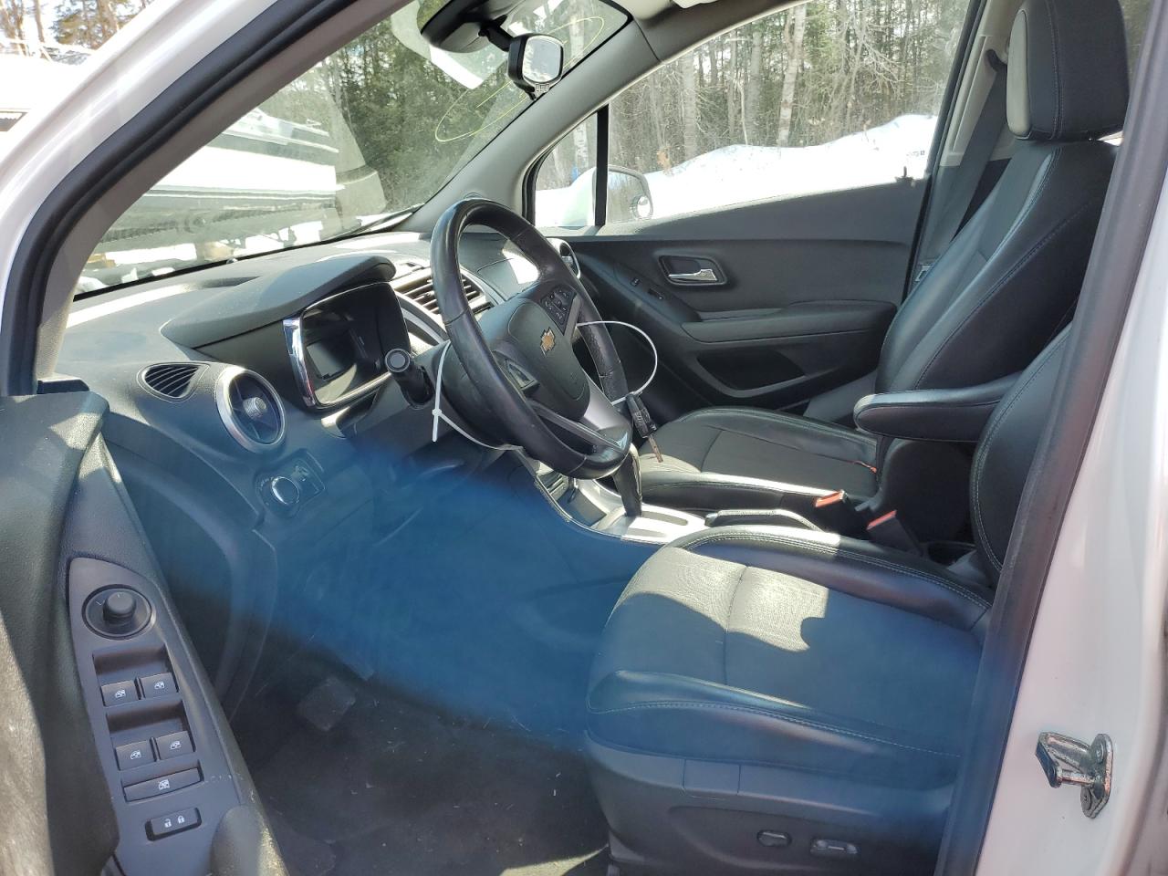2015 Chevrolet Trax VIN 3GNCJSSB4FL153312 Copart auction photo, rear end / minor dent/scratches damage thumbnail 7