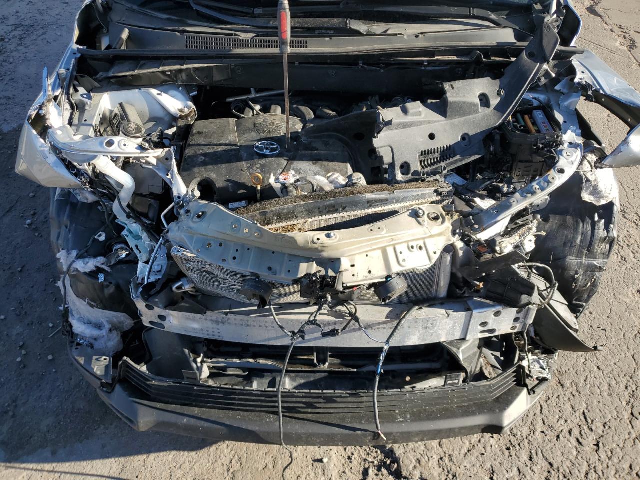 2018 Toyota Highlander VIN 5TDDZRFH6JS870309 Copart auction photo, front end damage thumbnail 12