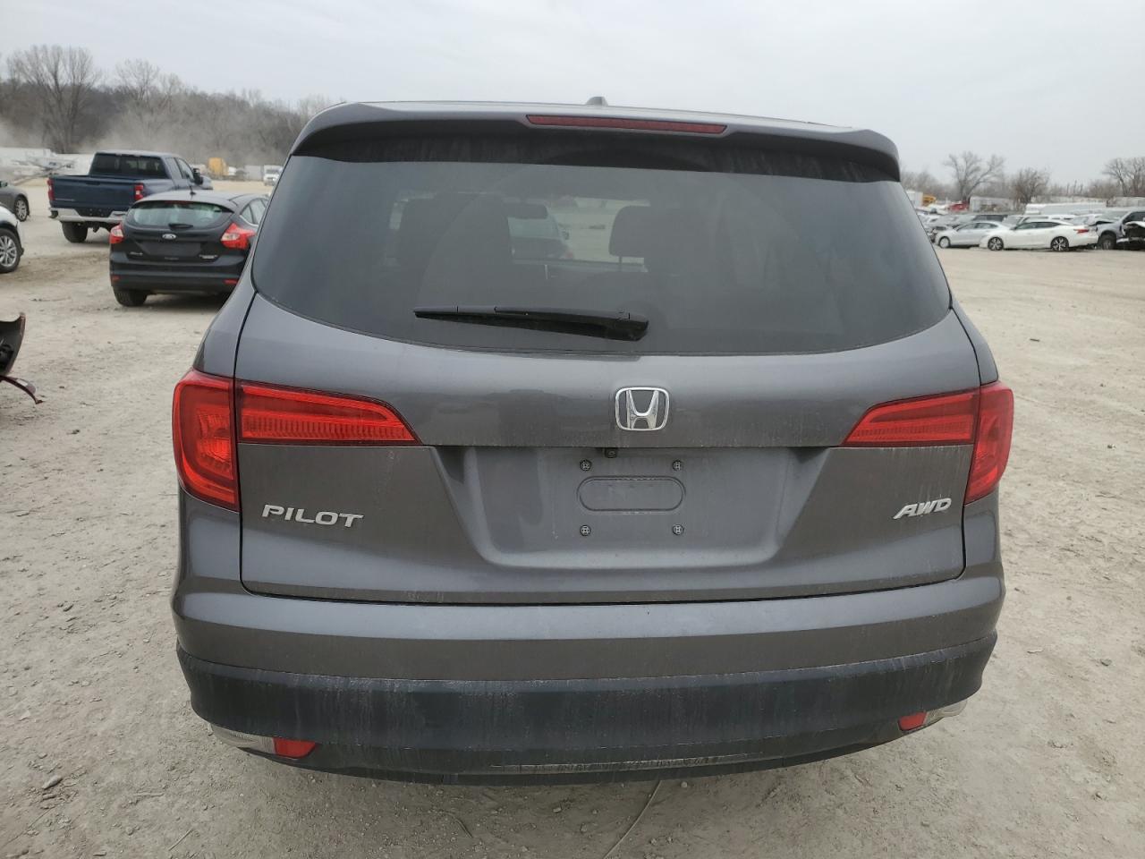 2017 Honda Pilot VIN 5FNYF6H56HB094225 Copart auction photo, side damage thumbnail 6
