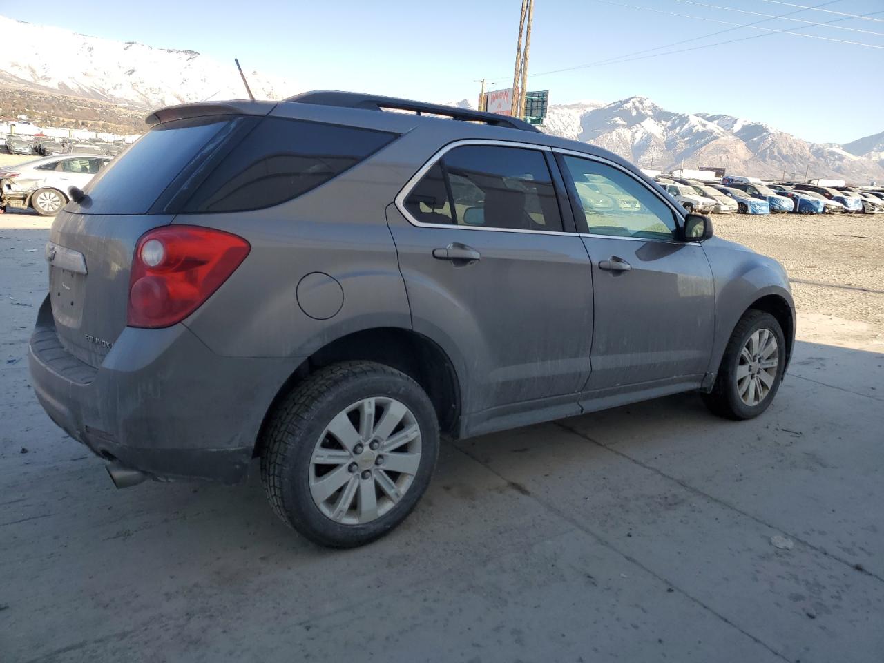 2011 Chevrolet Equinox VIN 2CNFLEE56B6439387 Copart auction photo, front end / undercarriage damage thumbnail 3