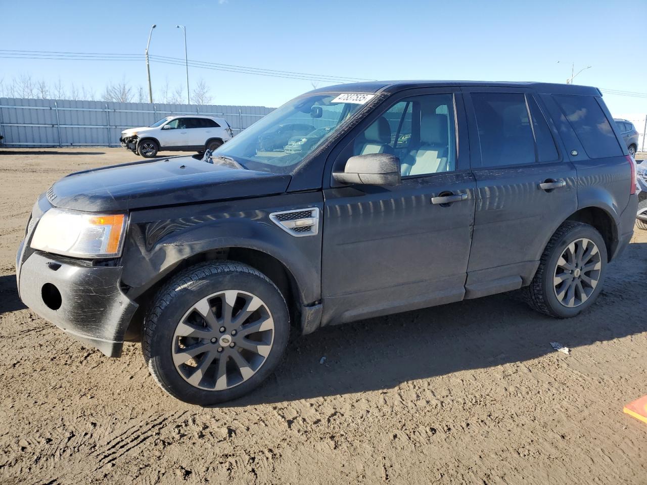 2010 Land Rover LR2 VIN SALFP2BN1AH197556 - Copart auction photo