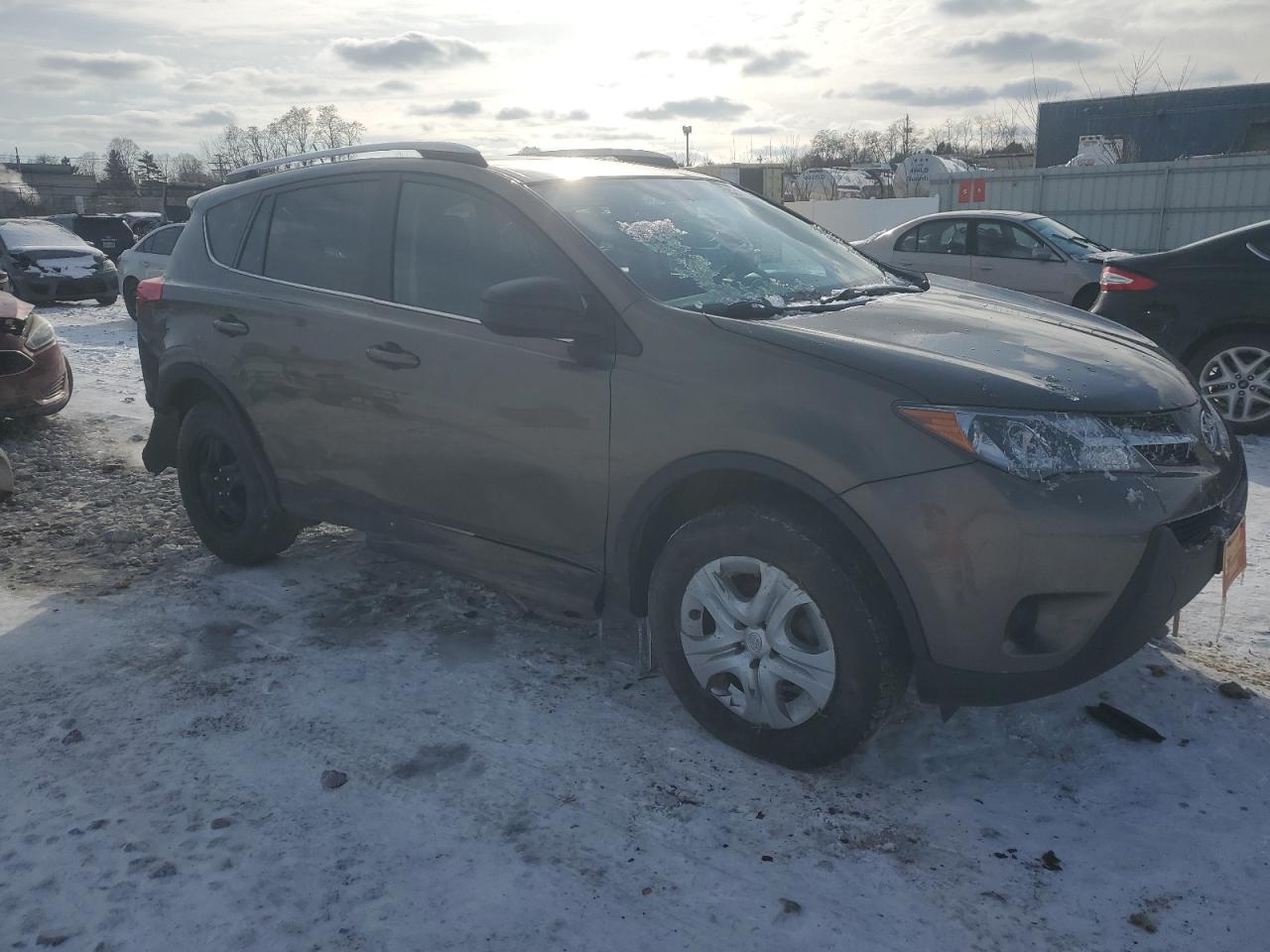 2015 Toyota RAV 4 VIN 2T3BFREV5FW246501 Copart auction photo, rear end / front end damage thumbnail 4