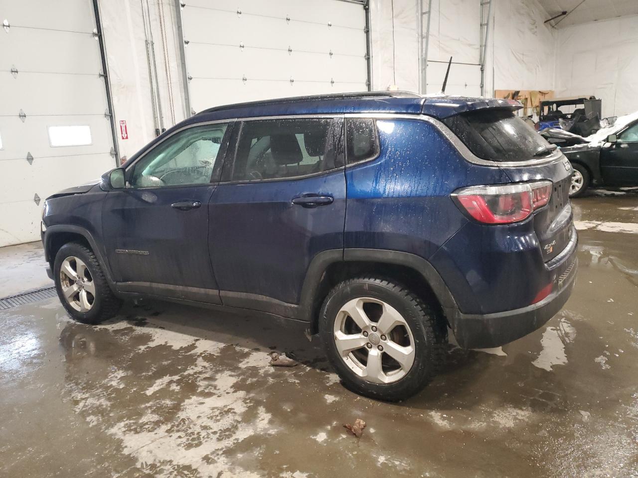 2018 Jeep Compass VIN 3C4NJDBBXJT453930 Copart auction photo, front end / minor dent/scratches damage thumbnail 2
