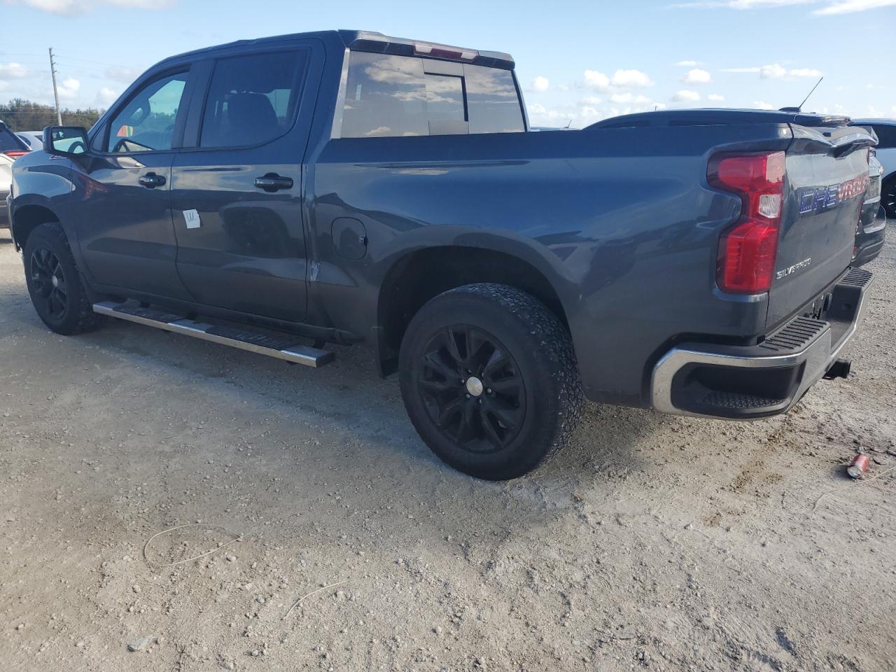 2021 Chevrolet Silverado VIN 1GCUYDED3MZ227231 Copart auction photo, top/roof damage thumbnail 2