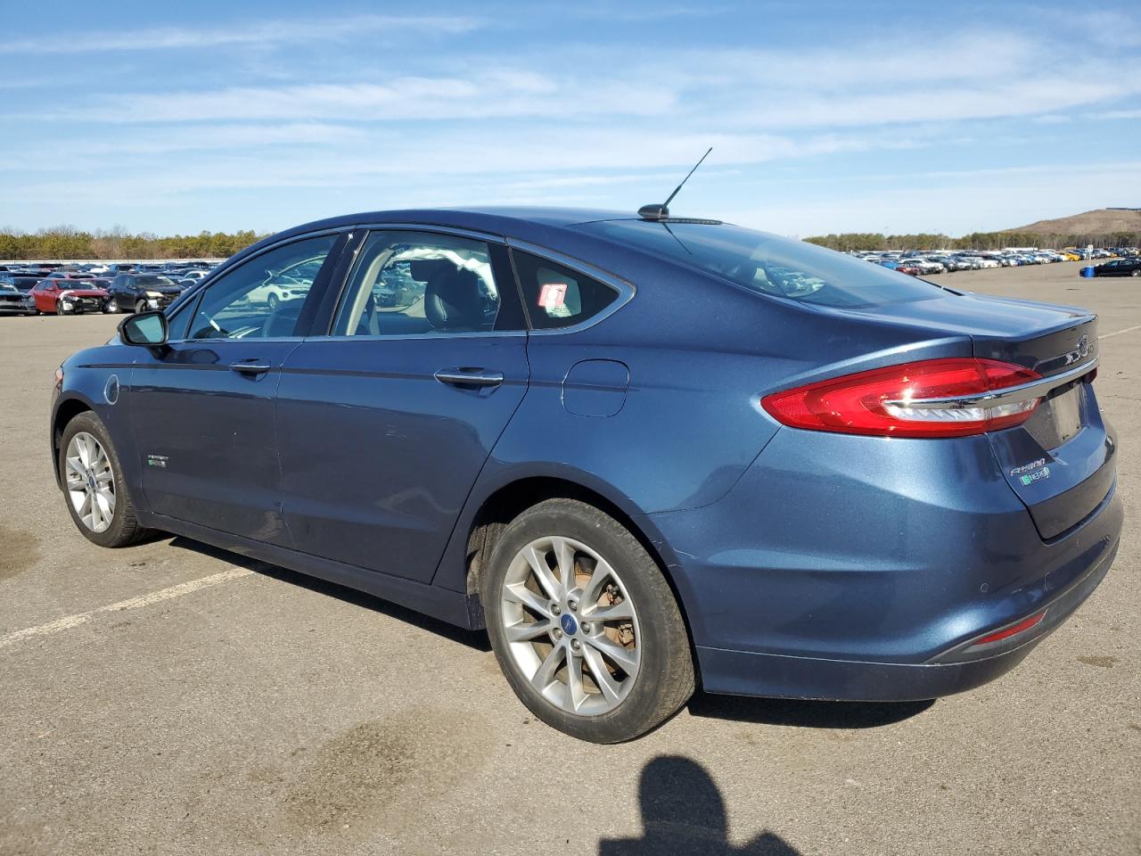 2018 Ford Fusion VIN 3FA6P0PU4JR264568 Copart auction photo, side / minor dent/scratches damage thumbnail 2