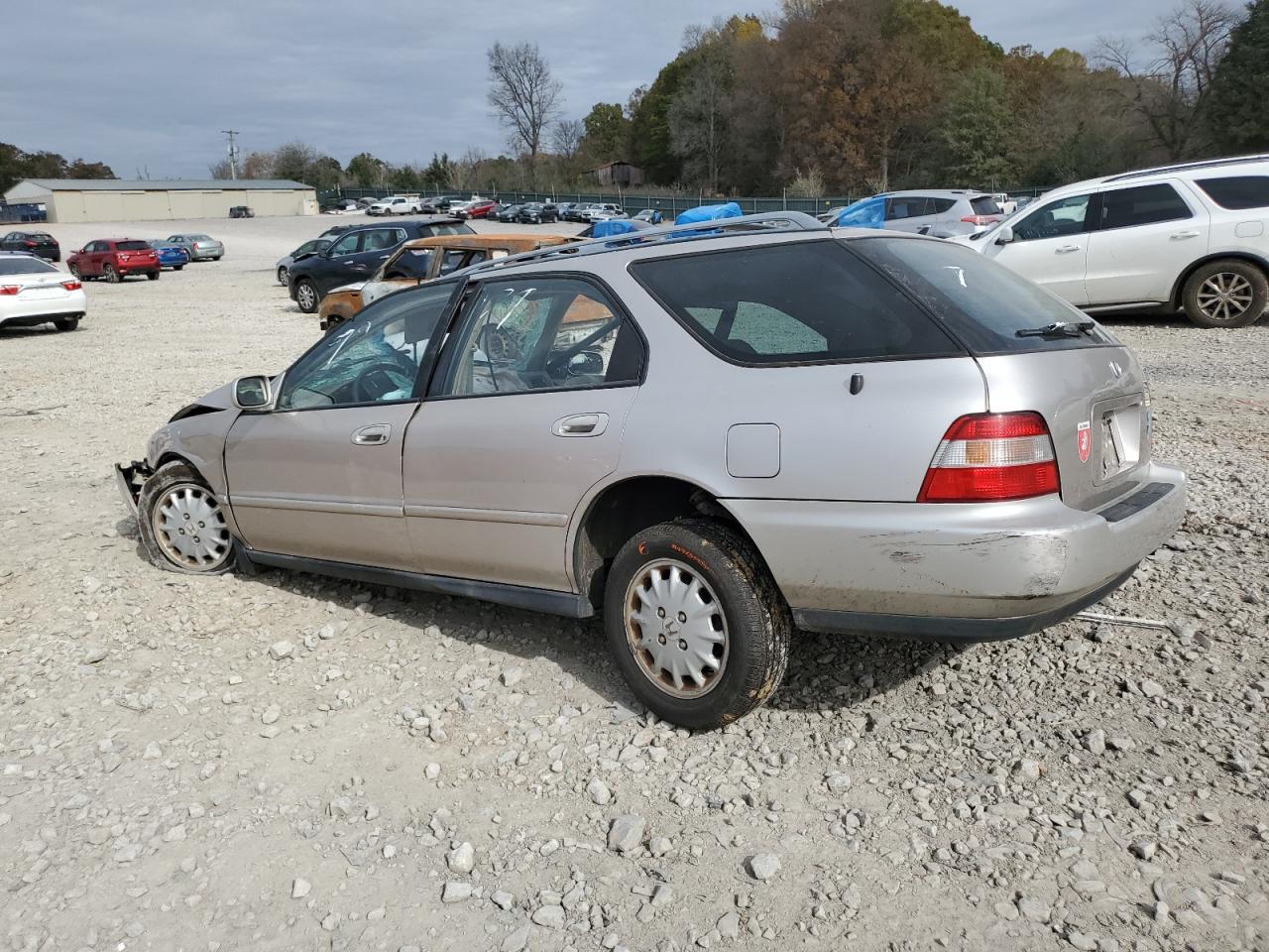 1997 Honda Accord VIN 1HGCE1896VA004371 Copart auction photo, all over damage thumbnail 2