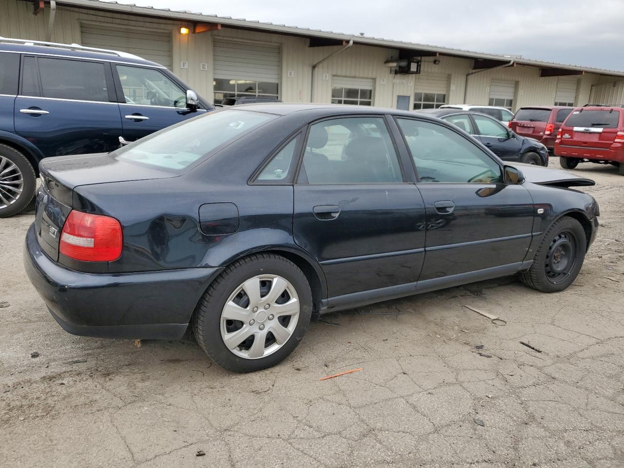 2001 Audi A4 VIN WAUDC68DX1A114809 Copart auction photo, front end / rear end damage thumbnail 3