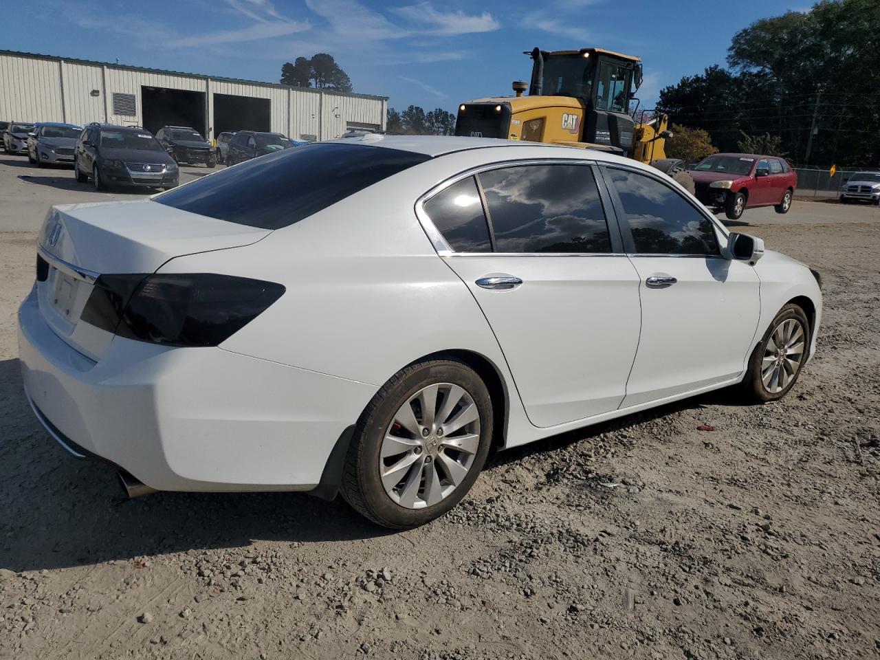 2015 Honda Accord VIN 1HGCR2F85FA019420 Copart auction photo, frame damage / front end damage thumbnail 3