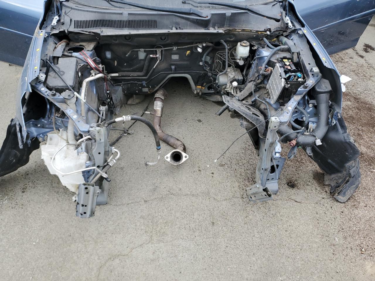 2009 Toyota RAV 4 VIN JTMZF33V49D005514 Copart auction photo, vandalism / all over damage thumbnail 12