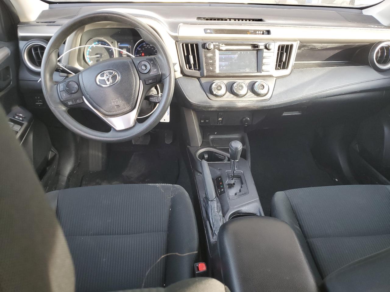 2018 Toyota RAV 4 VIN 2T3ZFREV5JW517743 Copart auction photo, rear end / side damage thumbnail 8