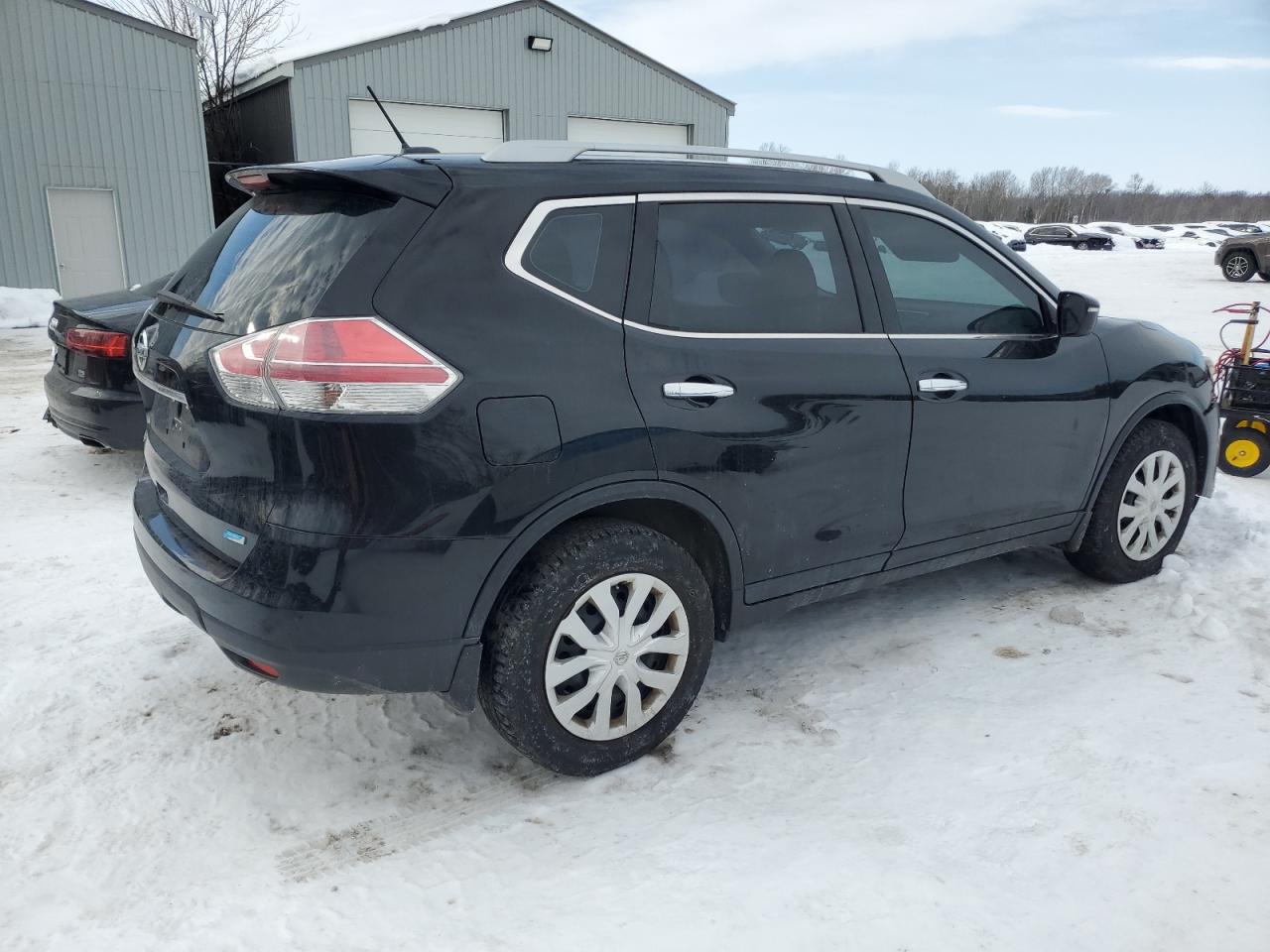 2015 Nissan Rogue VIN 5N1AT2MT1FC905135 Copart auction photo, front end / minor dent/scratches damage thumbnail 3