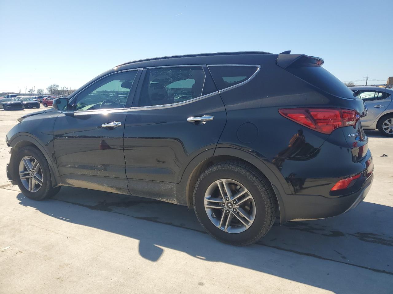 2017 Hyundai Santa Fe VIN 5XYZU3LBXHG430229 Copart auction photo, front end damage thumbnail 2