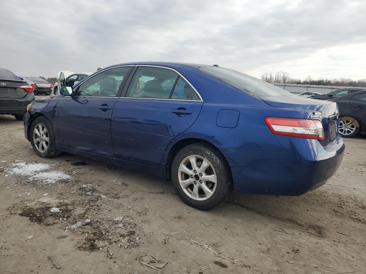 2011 Toyota Camry VIN 4T4BF3EK8BR134304 Copart auction photo, front end / side damage thumbnail 2