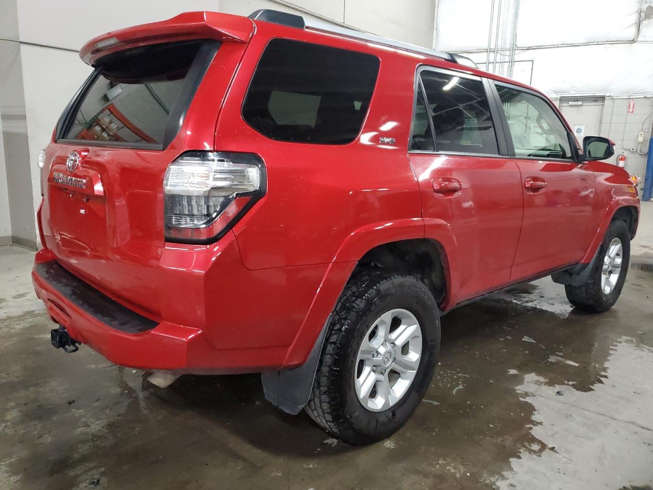 2022 Toyota 4Runner VIN JTEMU5JR6N6034332 Copart auction photo, rear end damage thumbnail 3