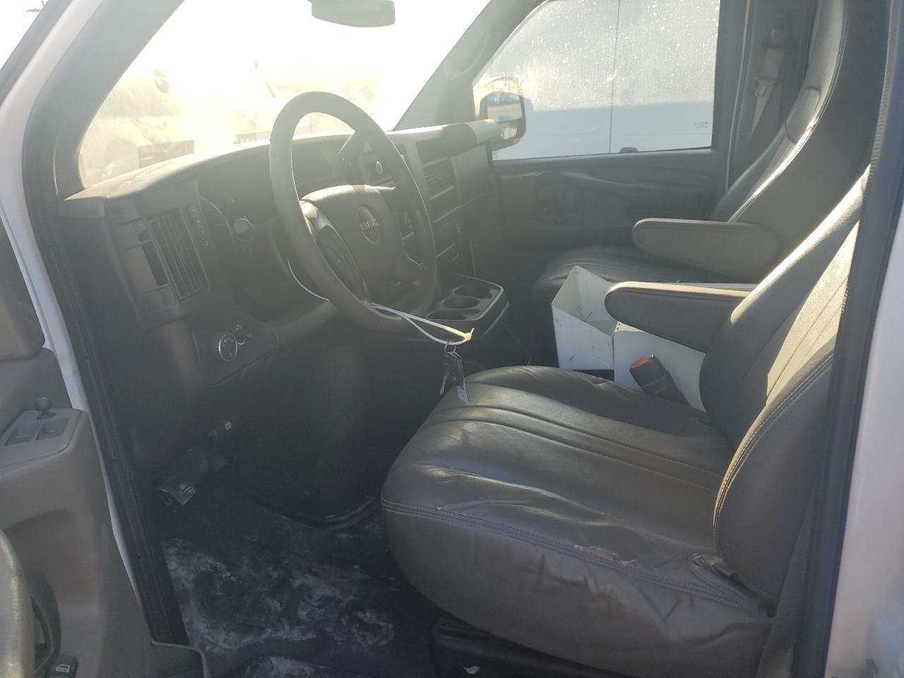 2014 GMC Savana VIN 1GTW7FCG1E1172914 Copart auction photo, rear end damage thumbnail 7