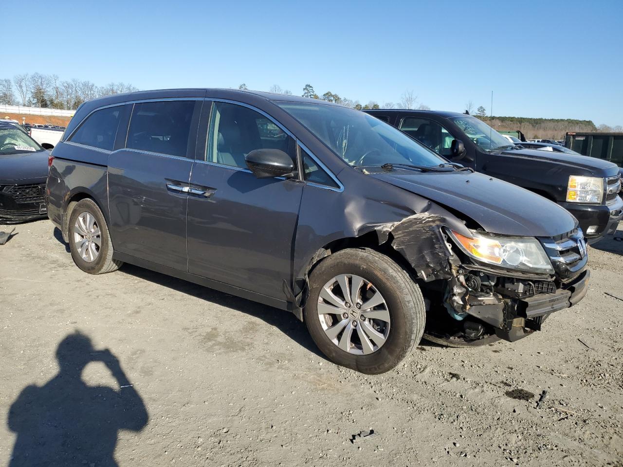 2015 Honda Odyssey VIN 5FNRL5H63FB001190 Copart auction photo, front end damage thumbnail 4