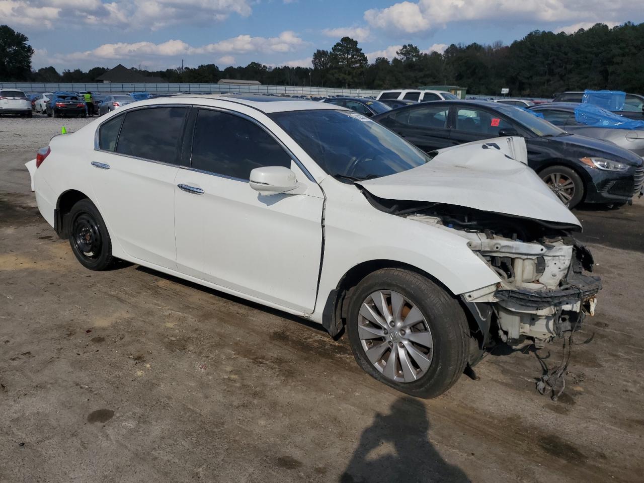 2015 Honda Accord VIN 1HGCR3F81FA018304 Copart auction photo, front end damage thumbnail 4