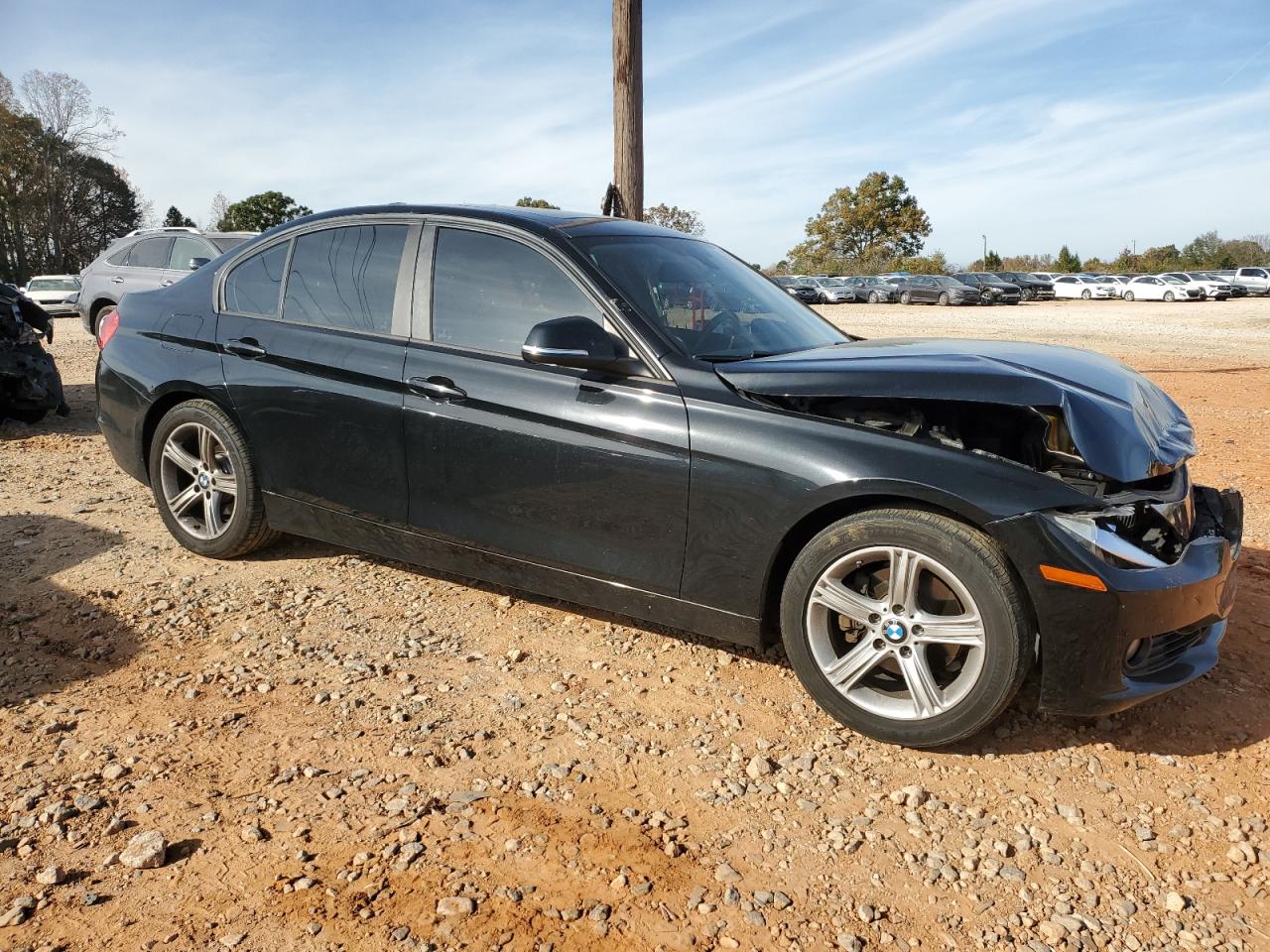 2015 BMW 3er VIN WBA3A5G52FNS89772 Copart auction photo, front end damage thumbnail 4